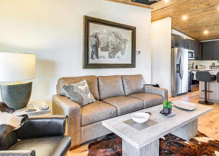 Holiday home Brand New Modern Mountain Loft In Show