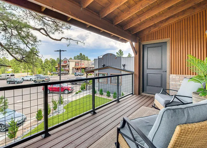 Holiday home Brand New Modern Mountain Loft In Show